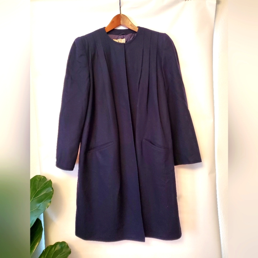 Valentino Miss V vintage navy top coat